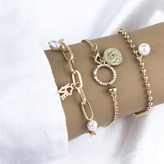 Goldenes Armband-Set für Damen