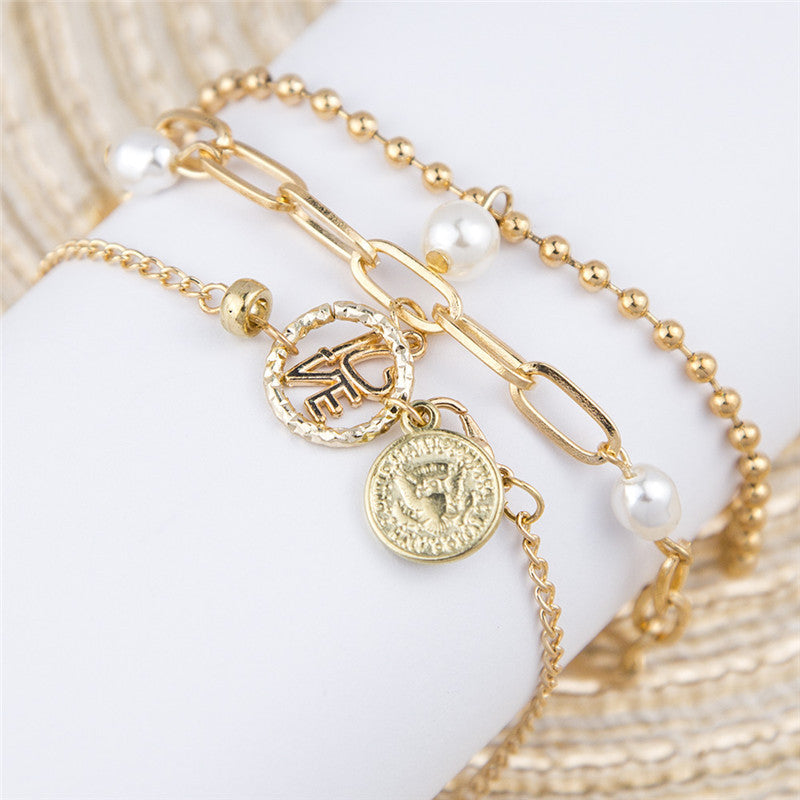 Goldenes Armband-Set für Damen