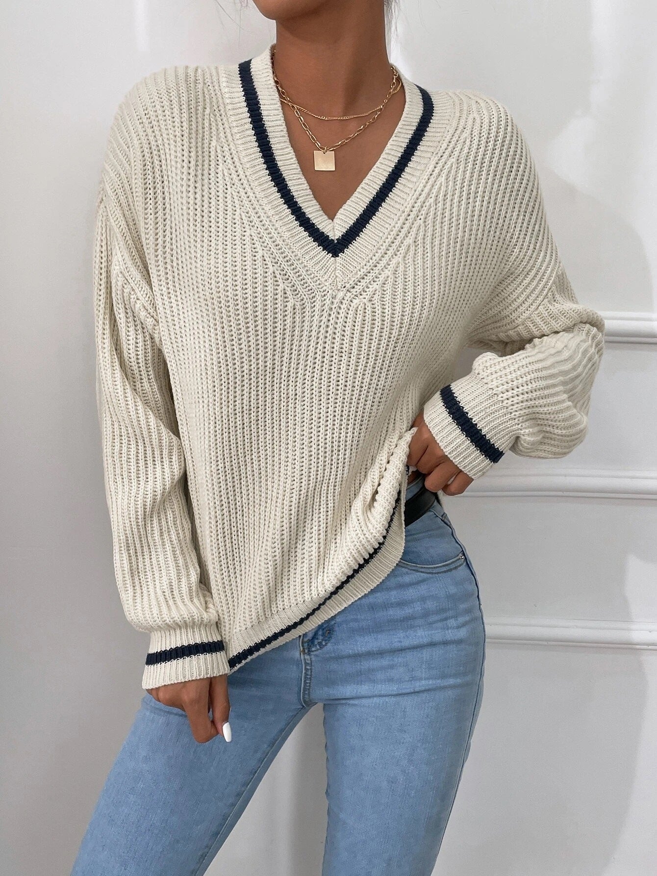 V-Ausschnitt Pullover, Frauen